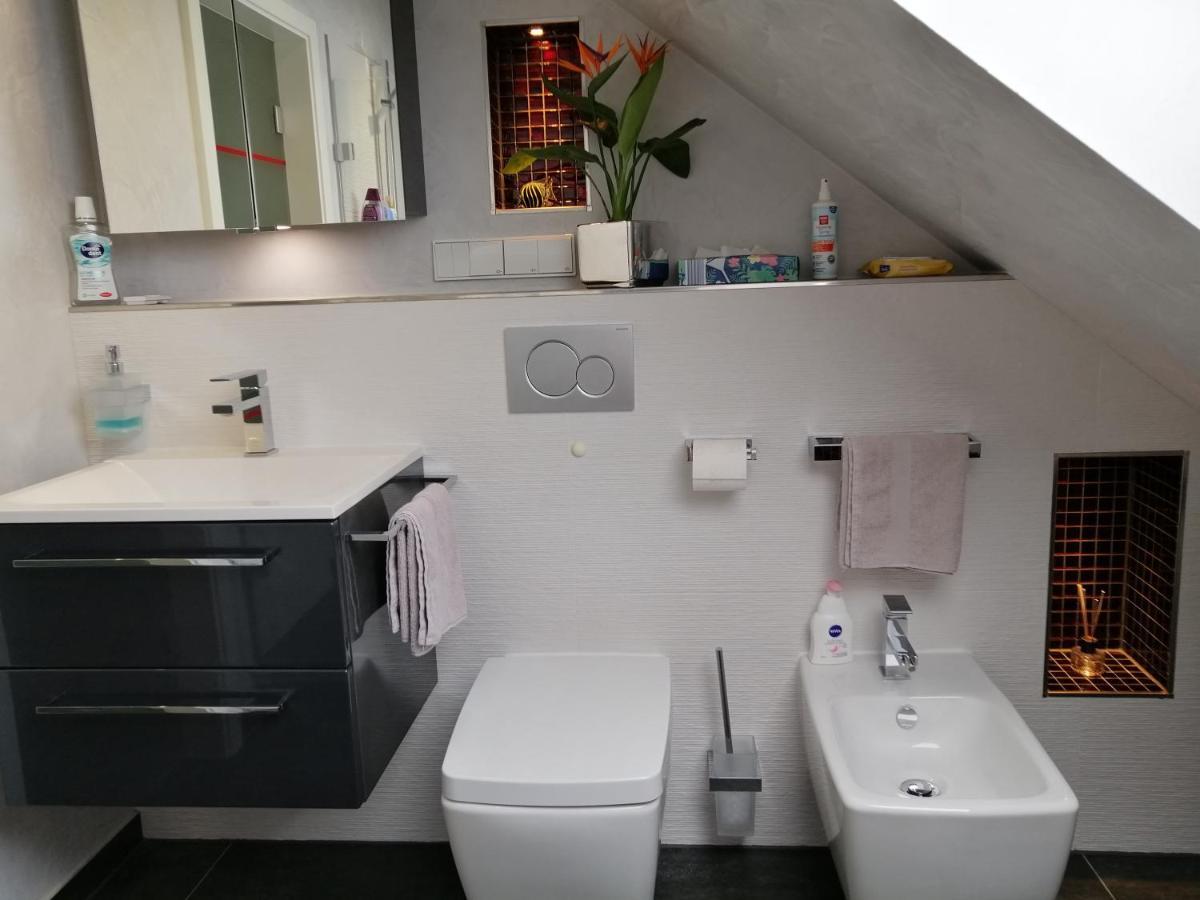 Ruhige Wohnung In Der Naehe Von Frankfurt ケルクハイム（タウヌス） エクステリア 写真